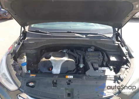 2013 Hyundai Santa Fe Sport 2.0T z USA, uszkodzony, nr VIN 5XYZU3LA4DG123804